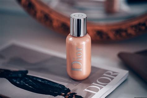 dior glow body